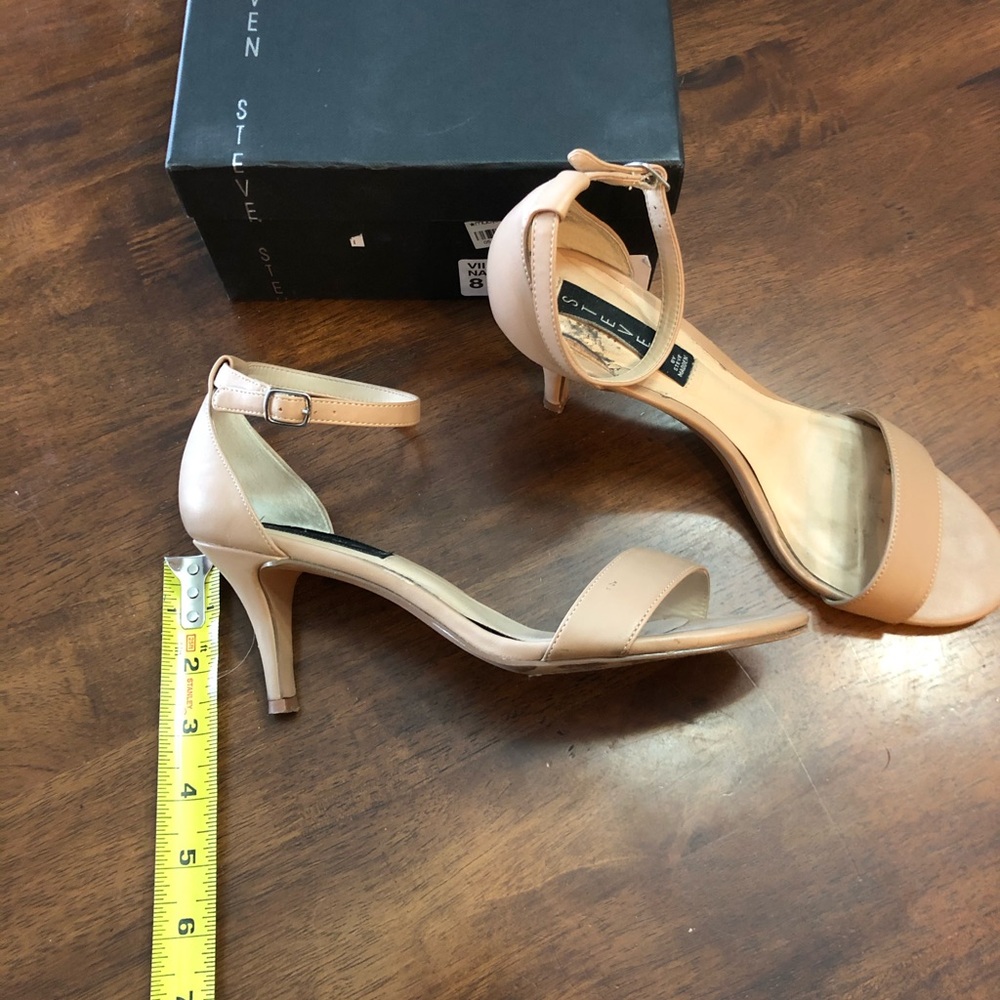 Steve Madden Vienna Natural 3 inch Heel